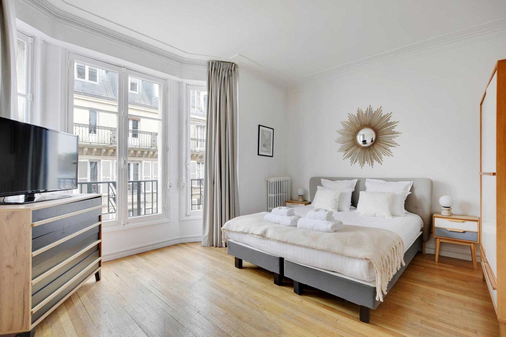 Pick A Flat'S Apartments In Saint Michel - Rue Du Sommerard Paris Eksteriør bilde