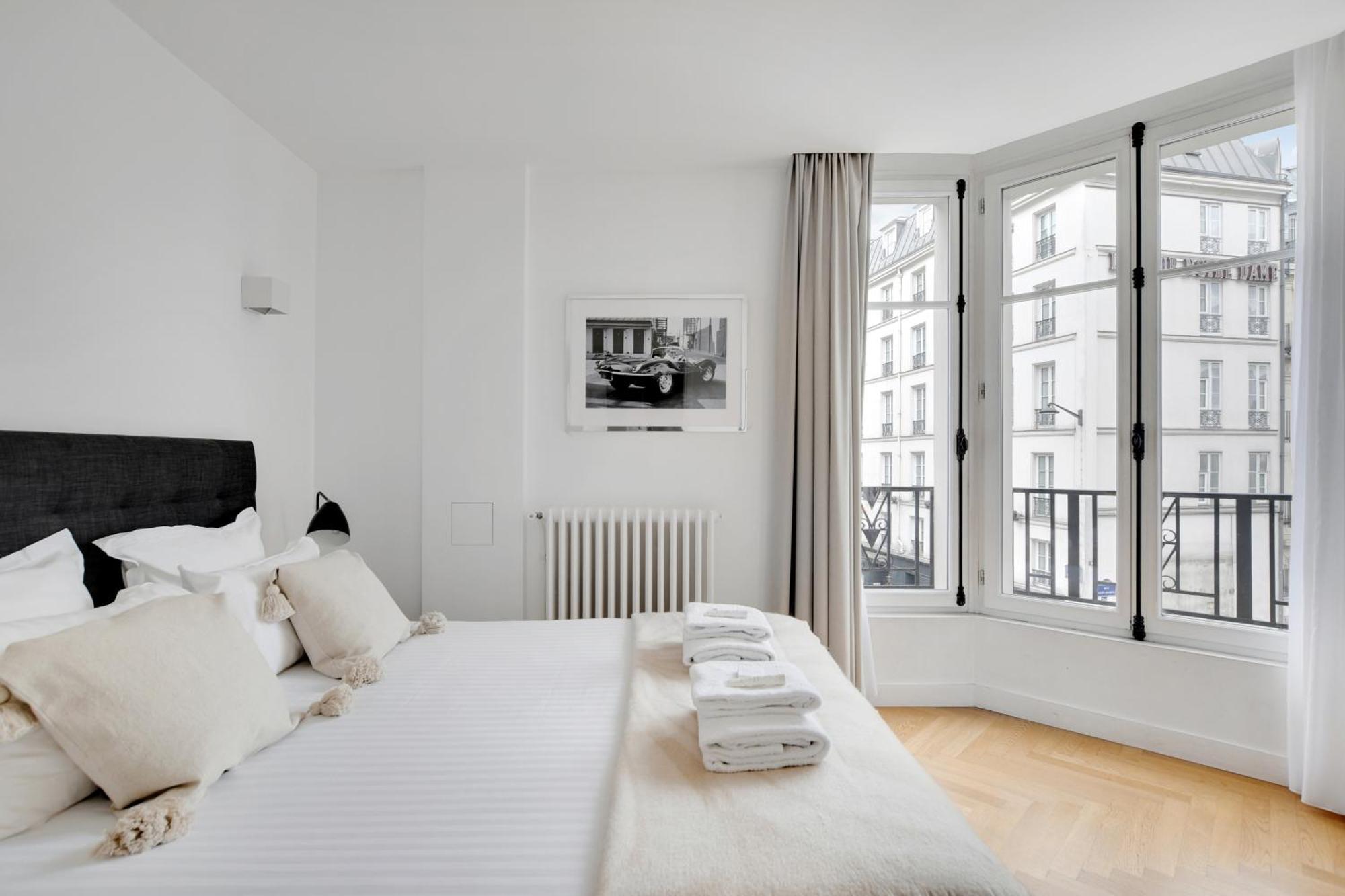 Pick A Flat'S Apartments In Saint Michel - Rue Du Sommerard Paris Eksteriør bilde