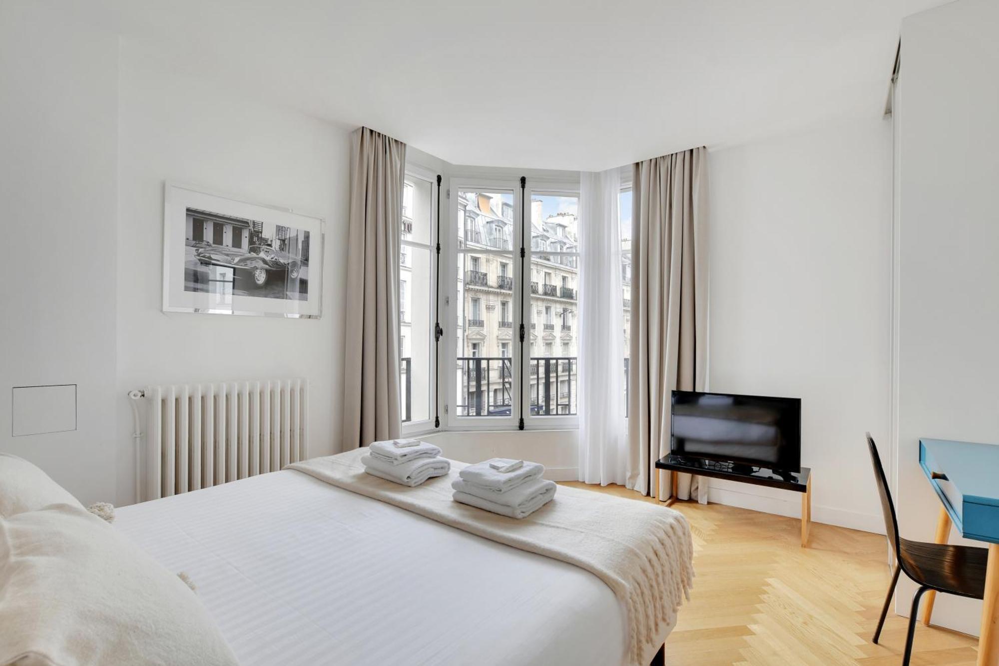 Pick A Flat'S Apartments In Saint Michel - Rue Du Sommerard Paris Eksteriør bilde